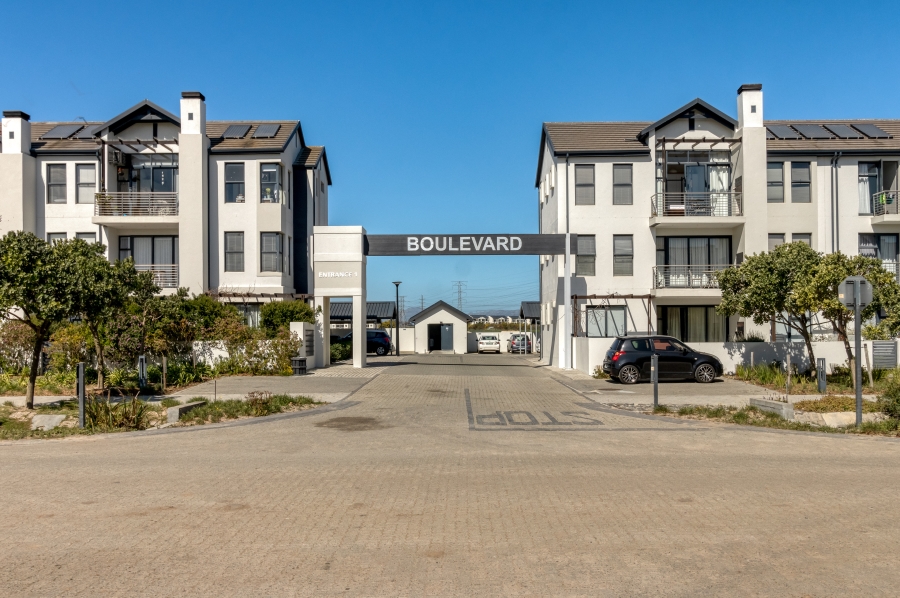 1 Bedroom Property for Sale in Sitari Country Estate Western Cape